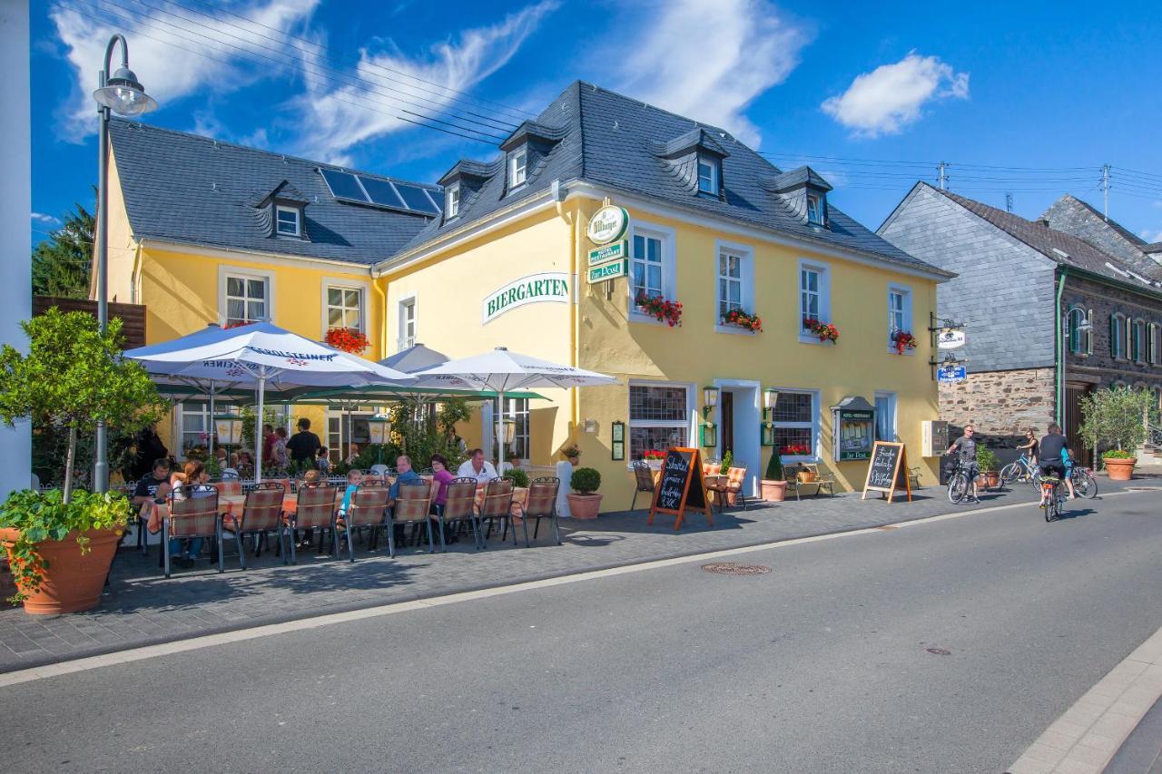 Hotel Zur Post Mulheim an der Mosel Eksteriør billede