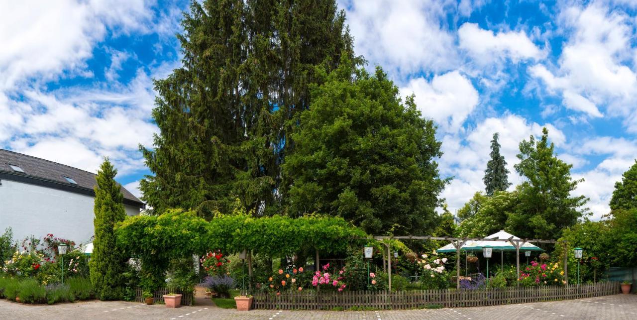 Hotel Zur Post Mulheim an der Mosel Eksteriør billede