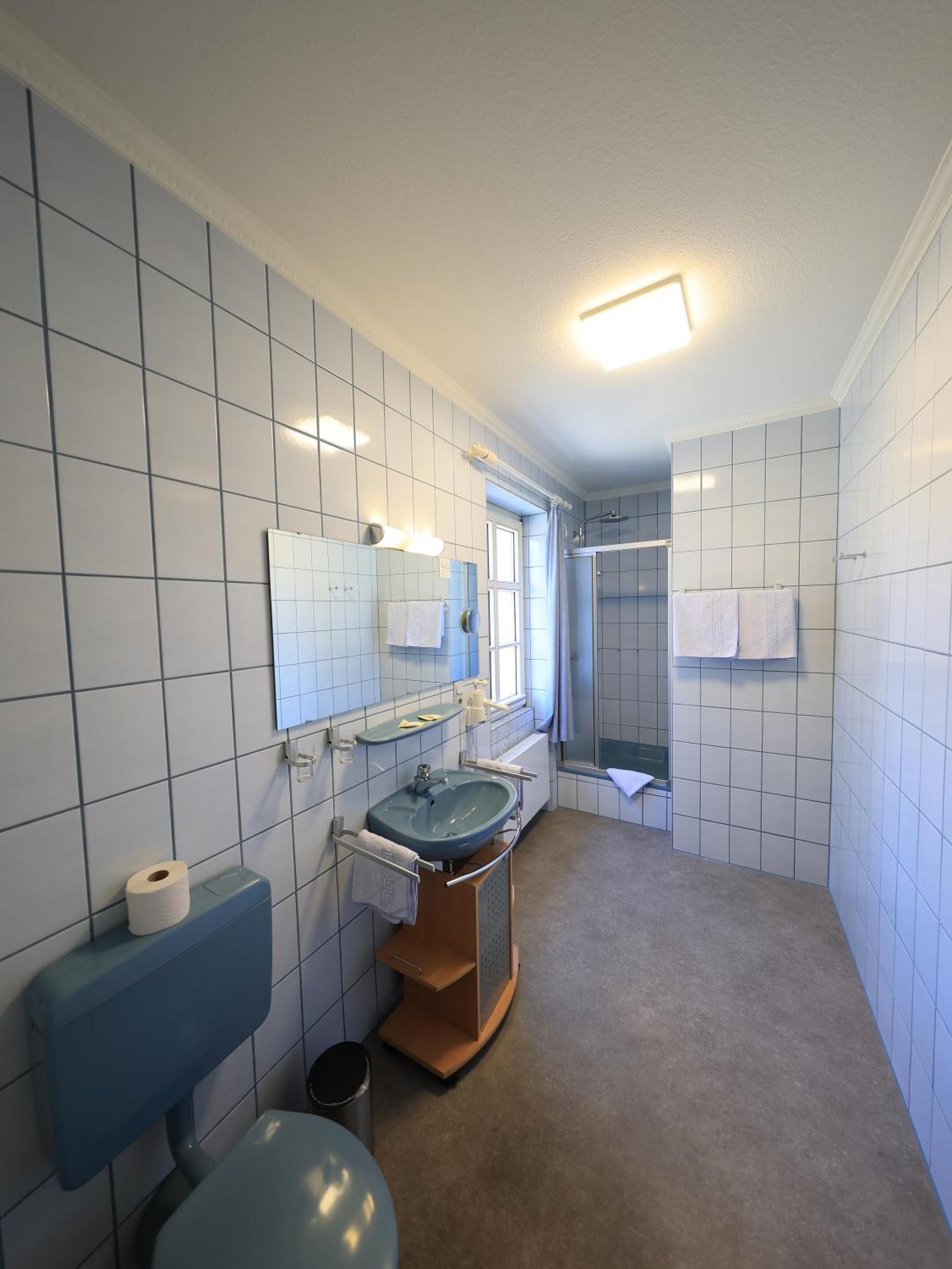 Hotel Zur Post Mulheim an der Mosel Eksteriør billede